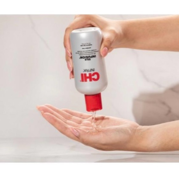 NWT. CHI Travel Size Silk Infusion Silk Reconstructing Complex. 2oz. Sealed. - Picture 2 of 6